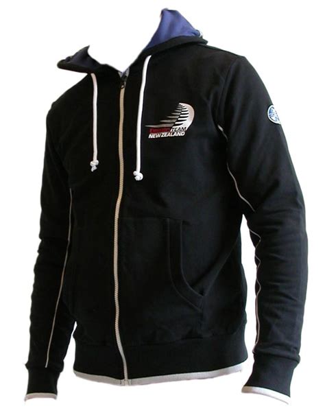 abbigliamento emirates team new zealand